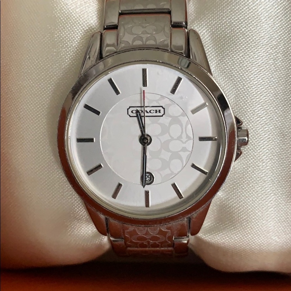 Coach Watch - Picture 2 of 3
